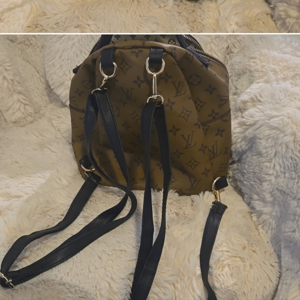Generic Palm Spring Reverse Monogram L... V.... - Picture 2 of 6